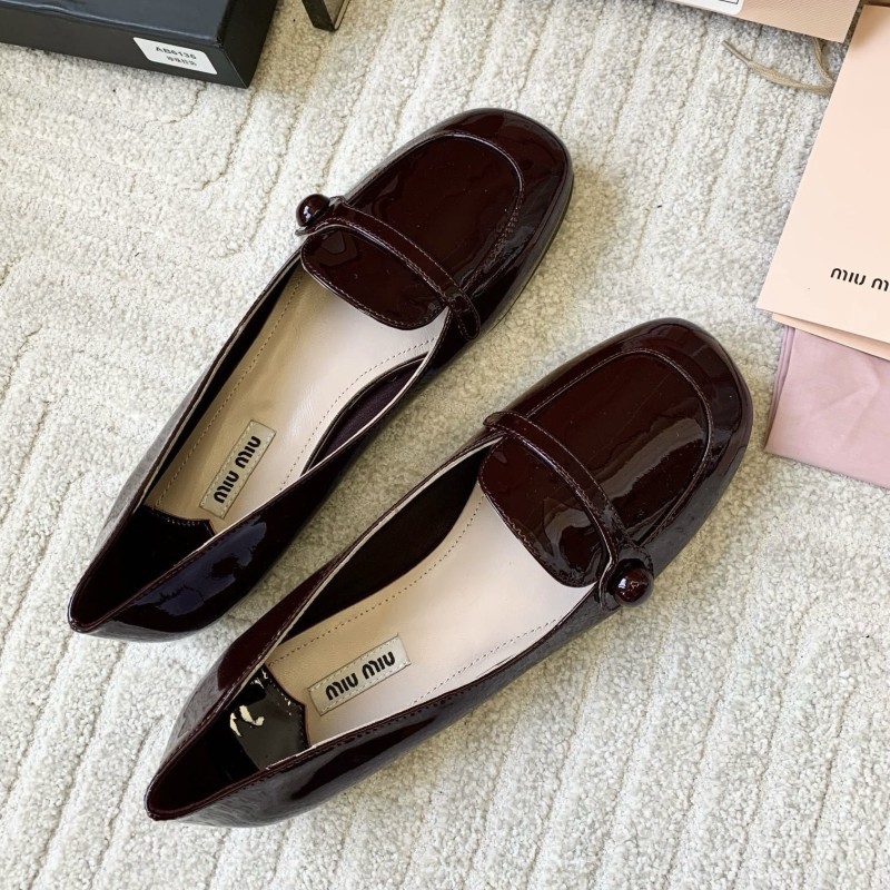MiuMiu Flats