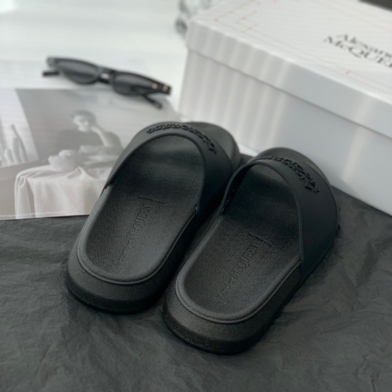 McQueen Unisex Shoes