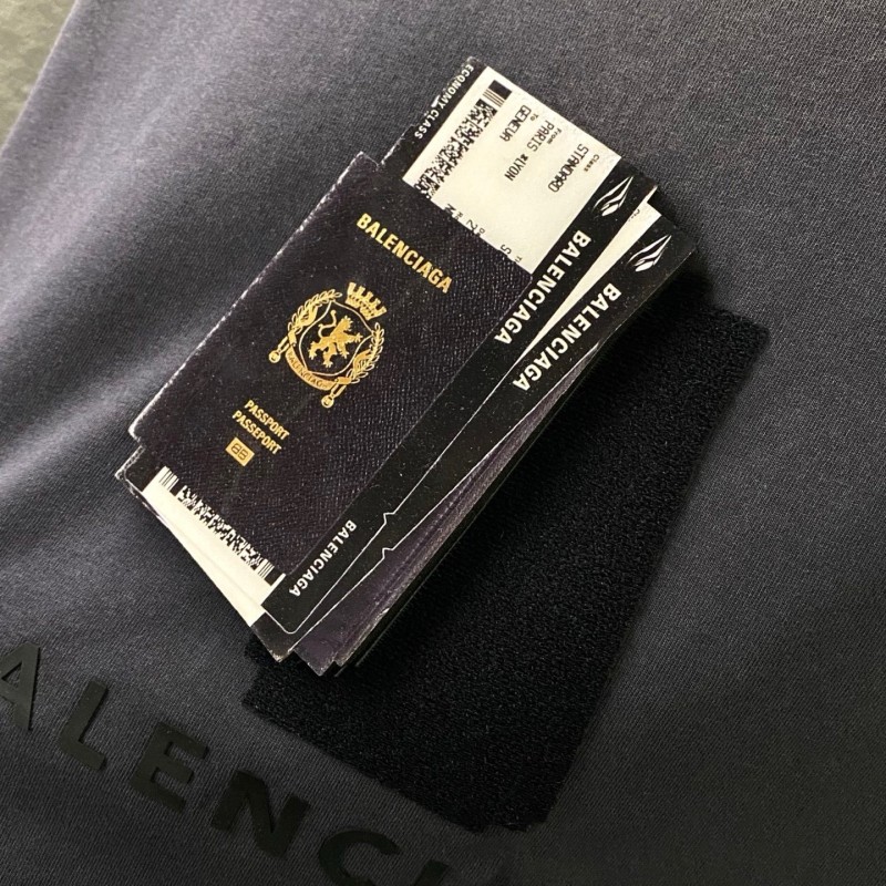 Balenciaga Unisex Tee