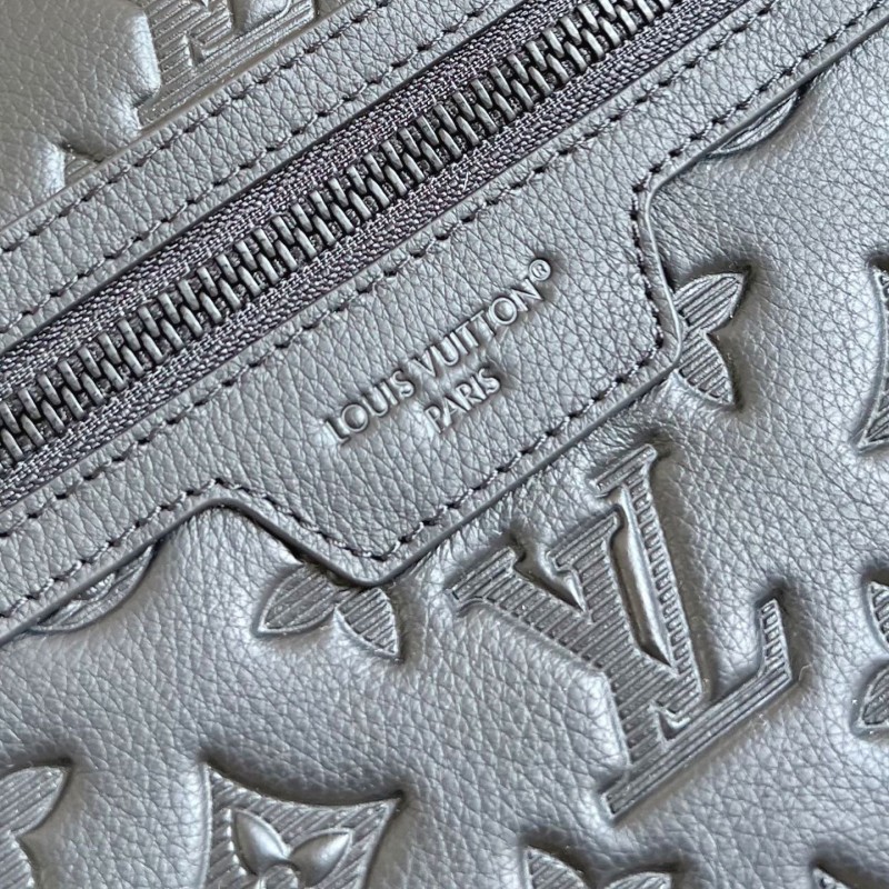 Lv Pochette Kasai
