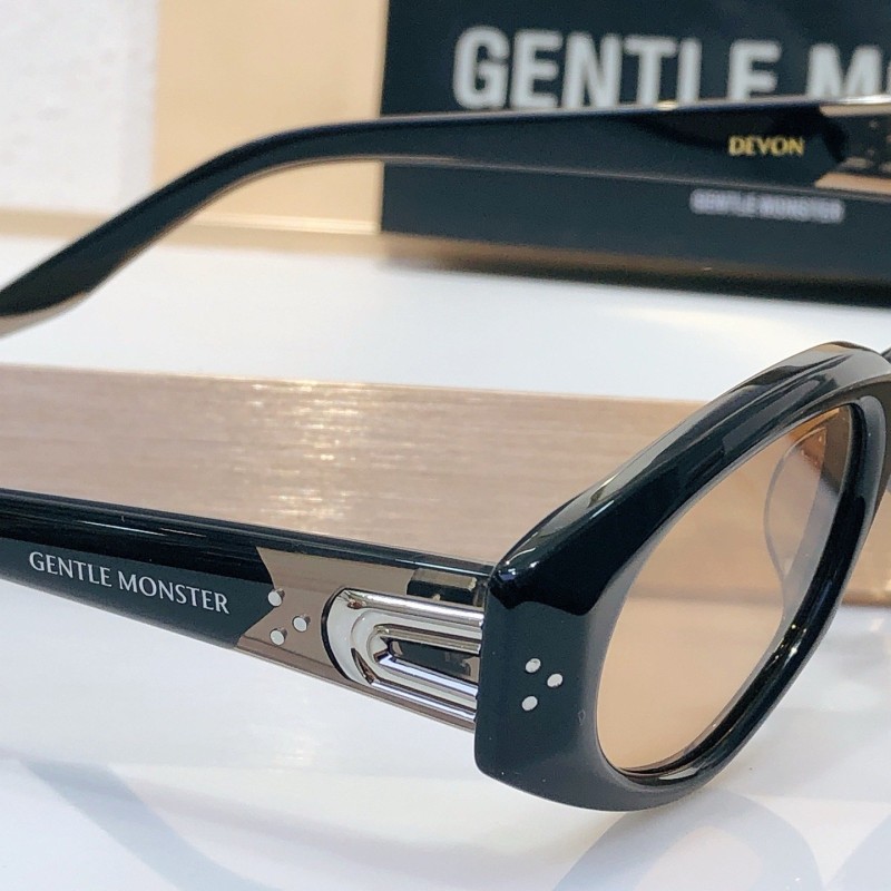 Gentle Monster Devon