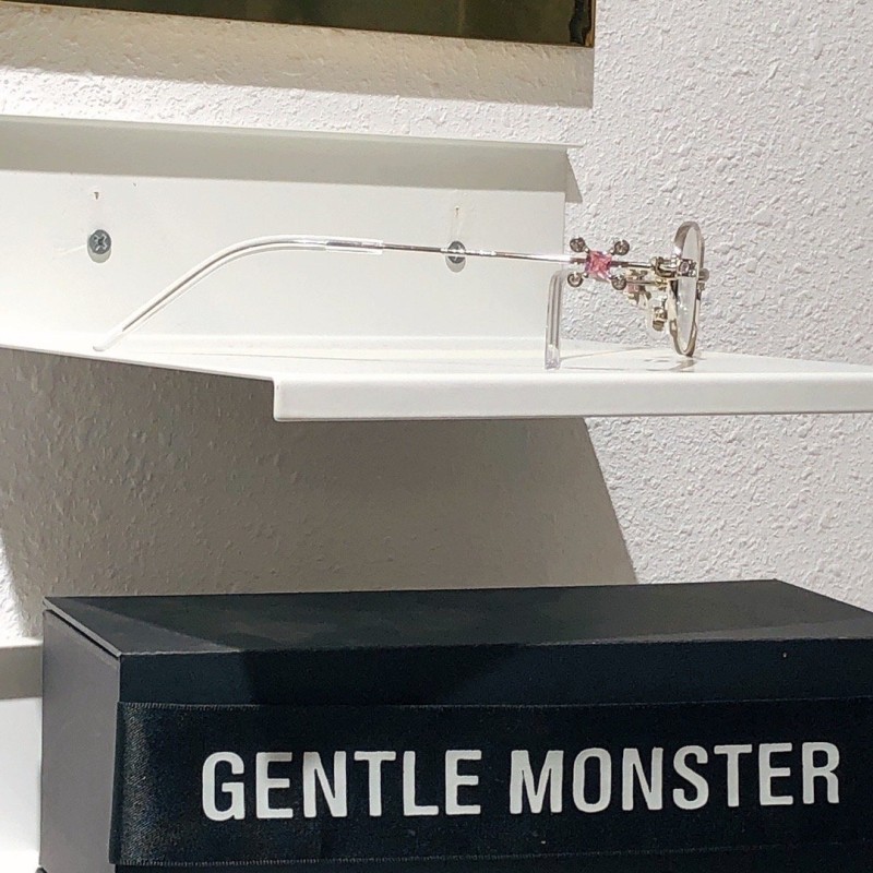 Gentle Monster On Ring