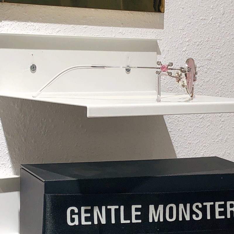 Gentle Monster On Ring