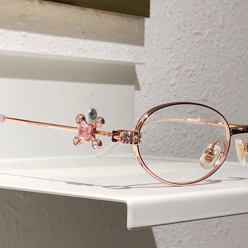 Gentle Monster On Ring