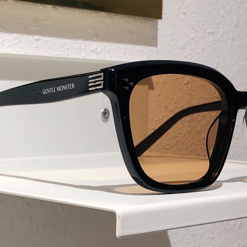 Gentle Monster My Me