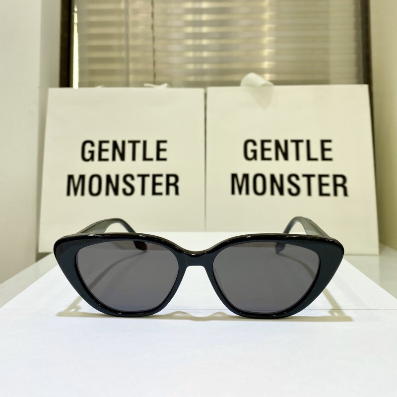 Gentle Monster Crella