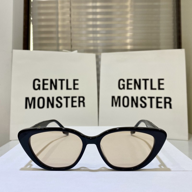 Gentle Monster Crella