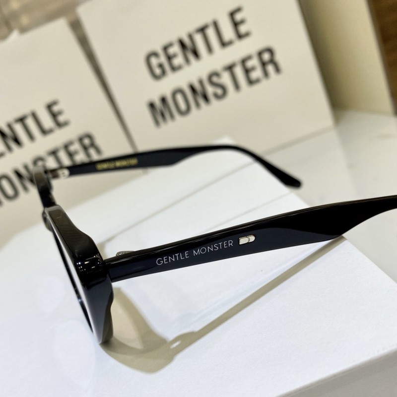 Gentle Monster Crella