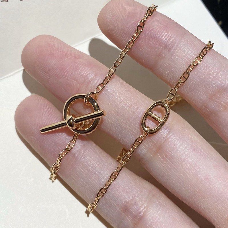 Hermes Necklace & Bracelet