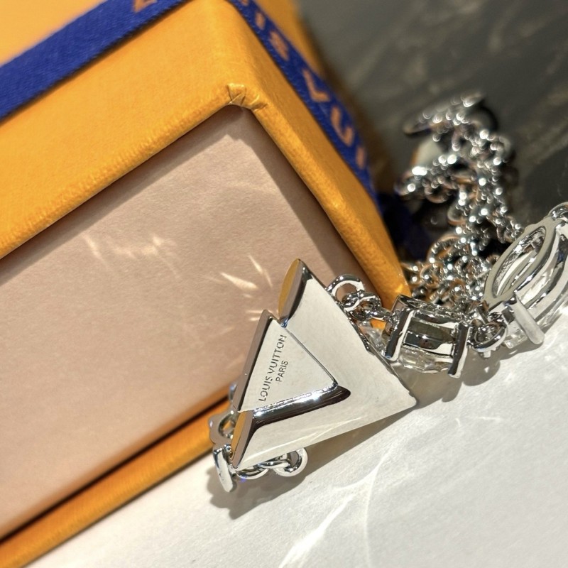 LV Bracelet