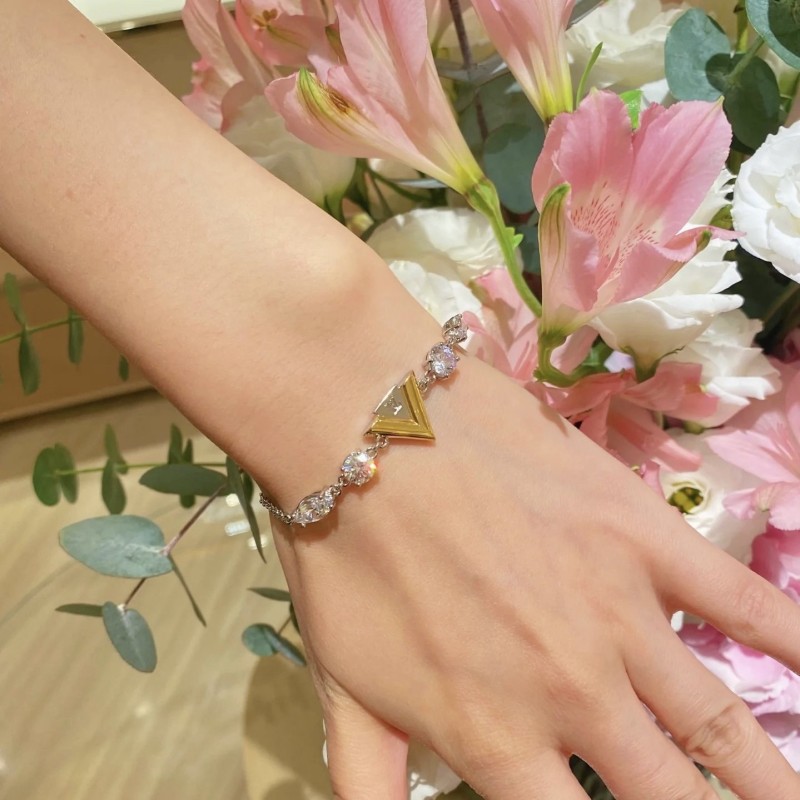 LV Bracelet