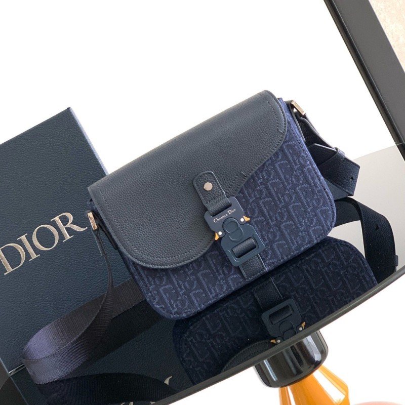 Dior Saddle Bag