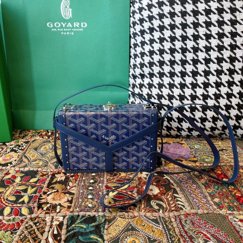 Goyard Sling Bag