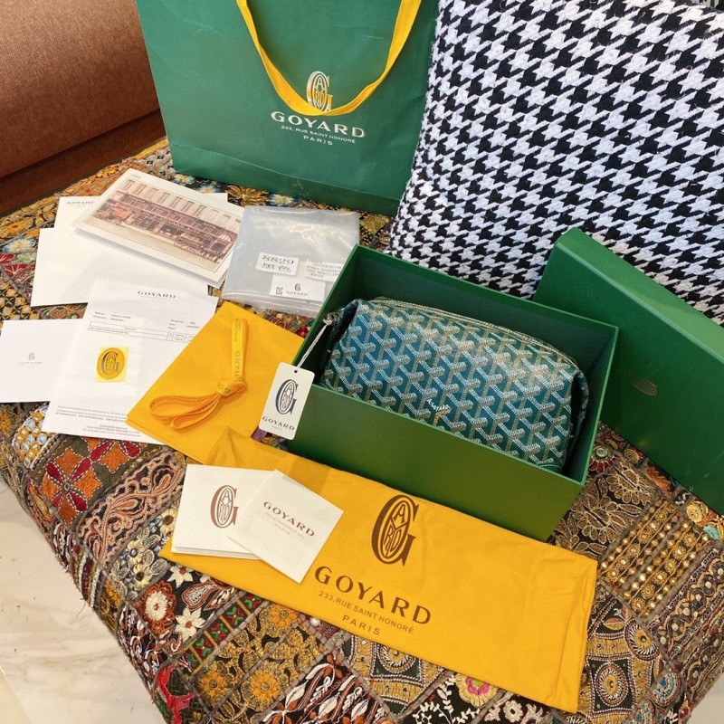 Goyard Cluth Bag