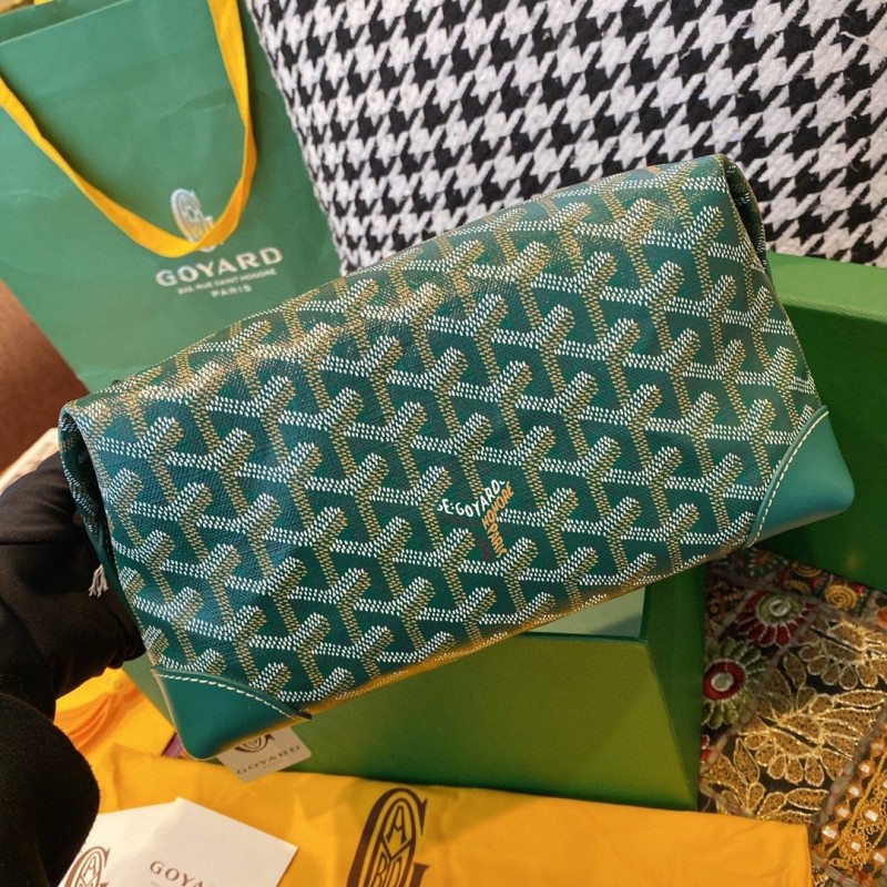 Goyard Cluth Bag