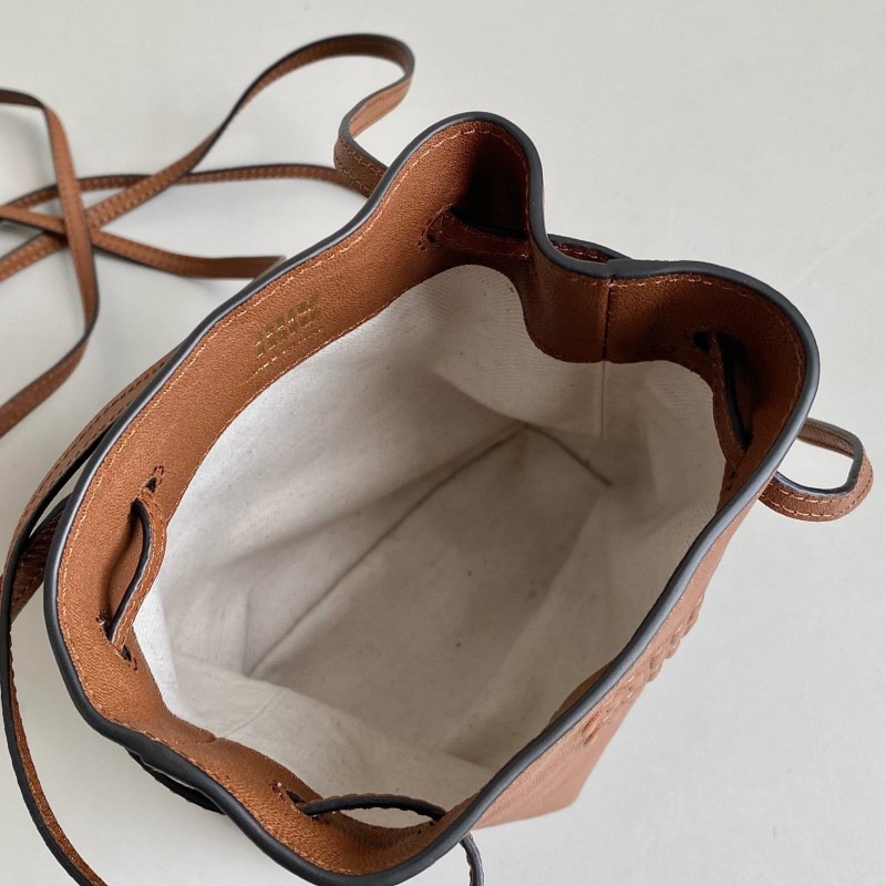 MiuMiu Mini 水桶包