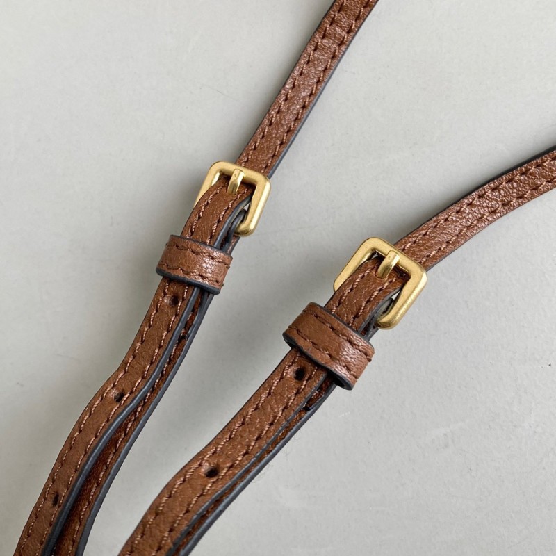 MiuMiu Mini 水桶包