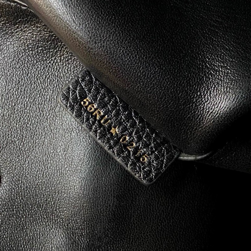 Dior Signature 水桶包