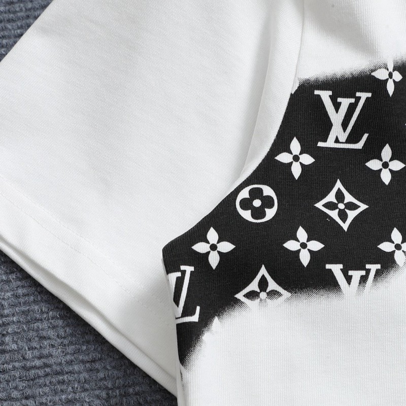 LV Unisex  Tee