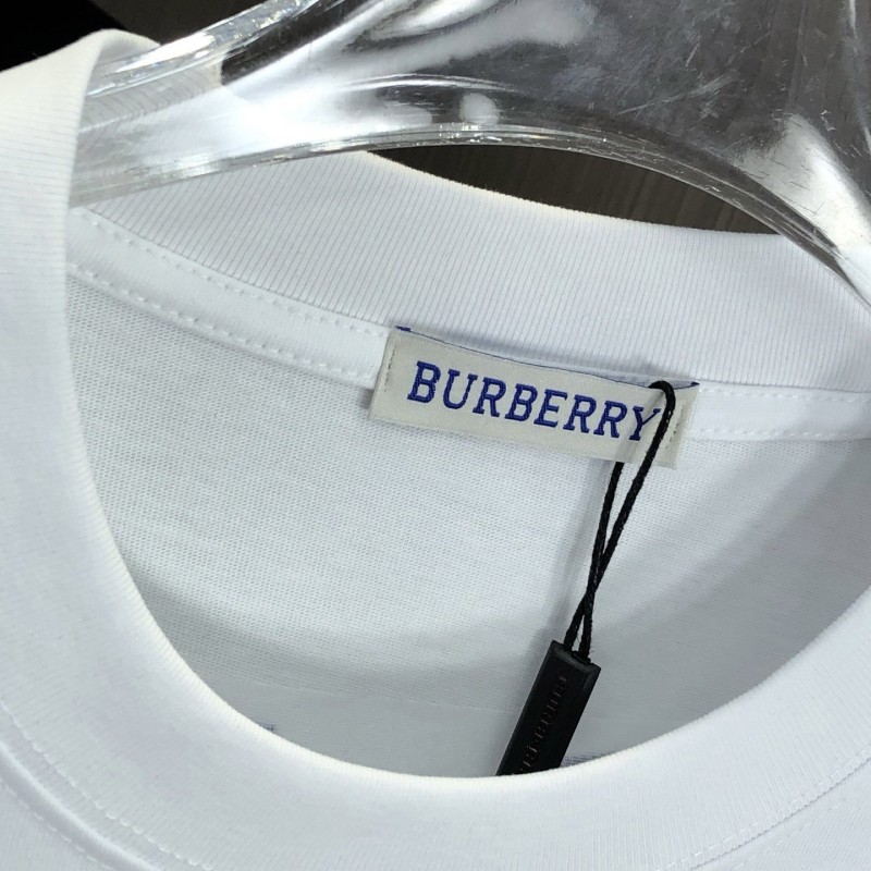 Burberry Unisex  Tee