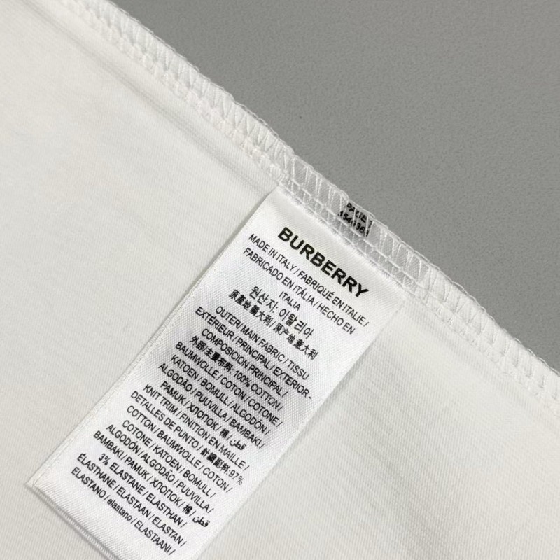 Burberry Unisex  Tee