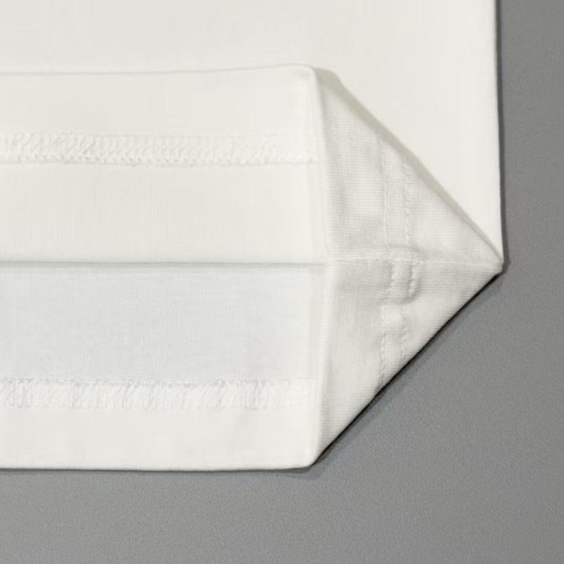 Burberry Unisex  Tee