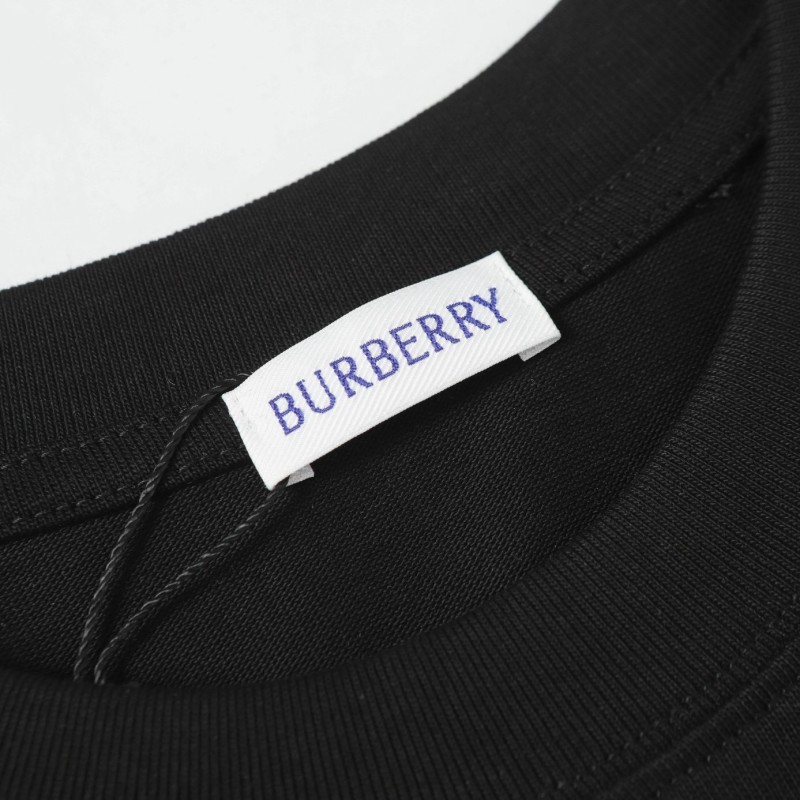Burberry Unisex  Tee