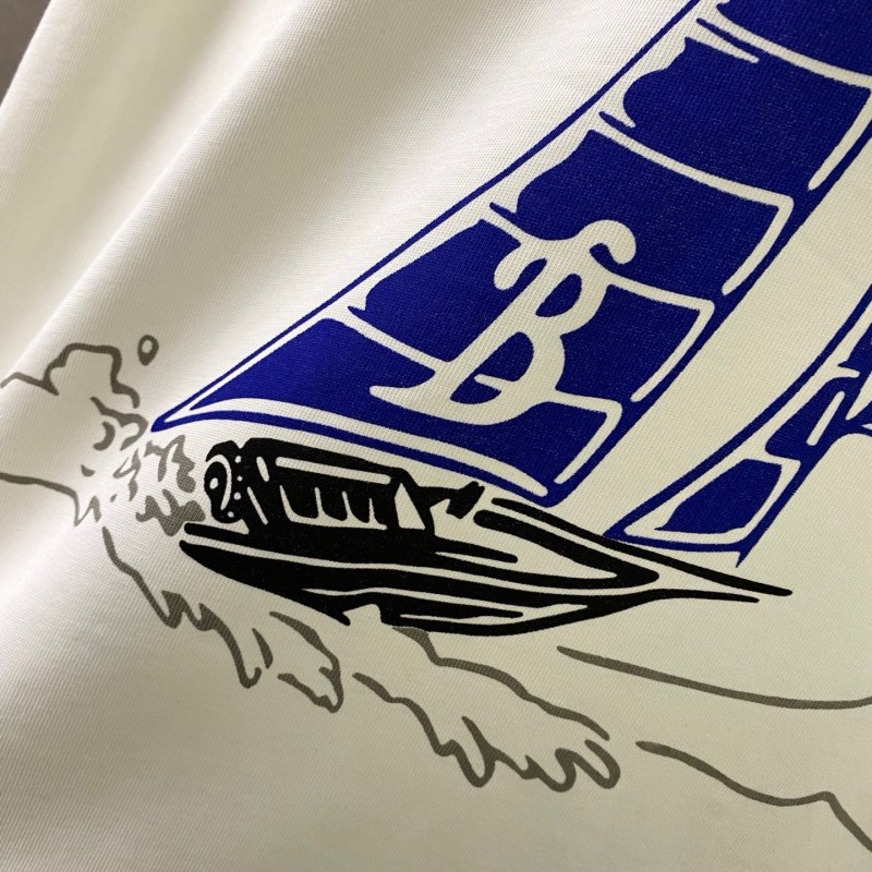 Burberry Unisex  Tee