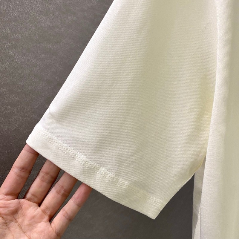 Burberry Unisex  Tee