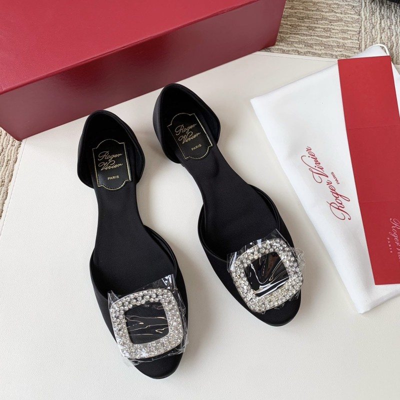 Roger Vivier Flats