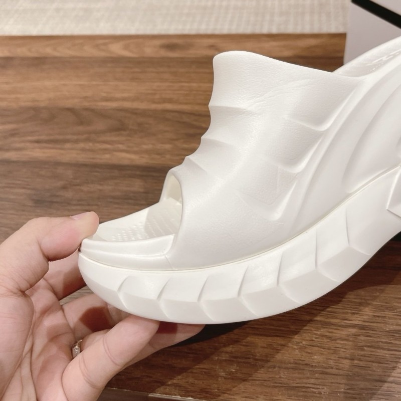 Givenchy Marchmallow Slippers