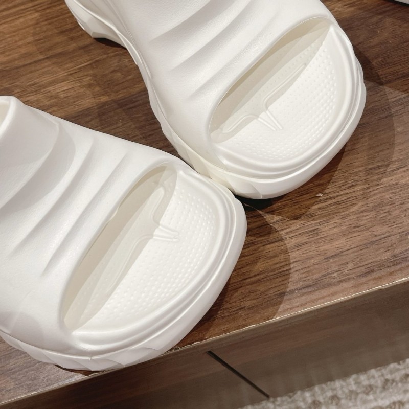 Givenchy Marchmallow Slippers