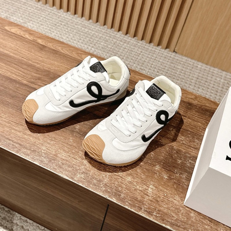 Loewe Unisex Sneakers 
