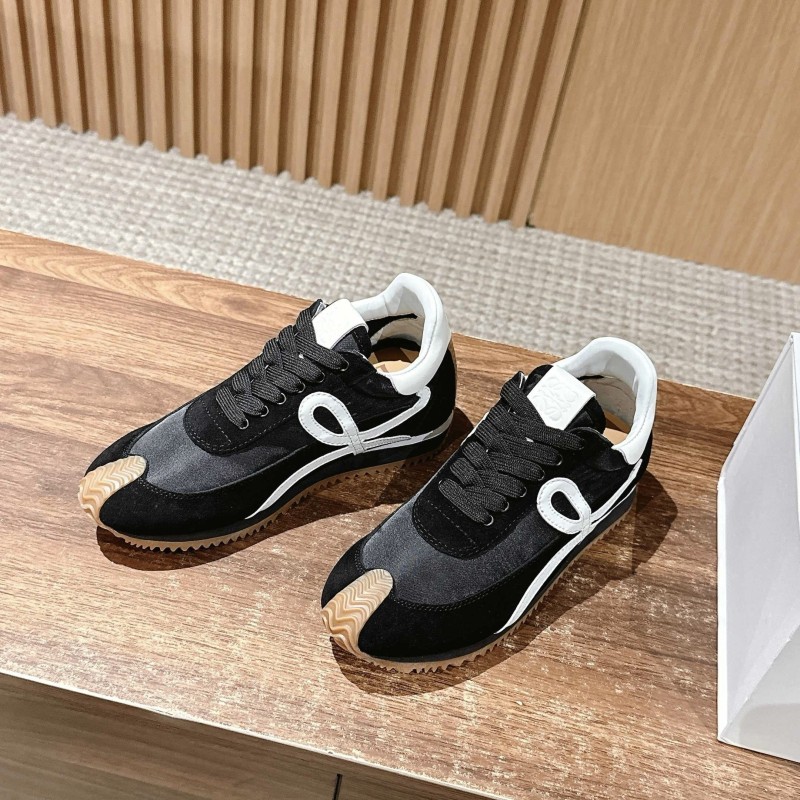 Loewe Unisex Sneakers 