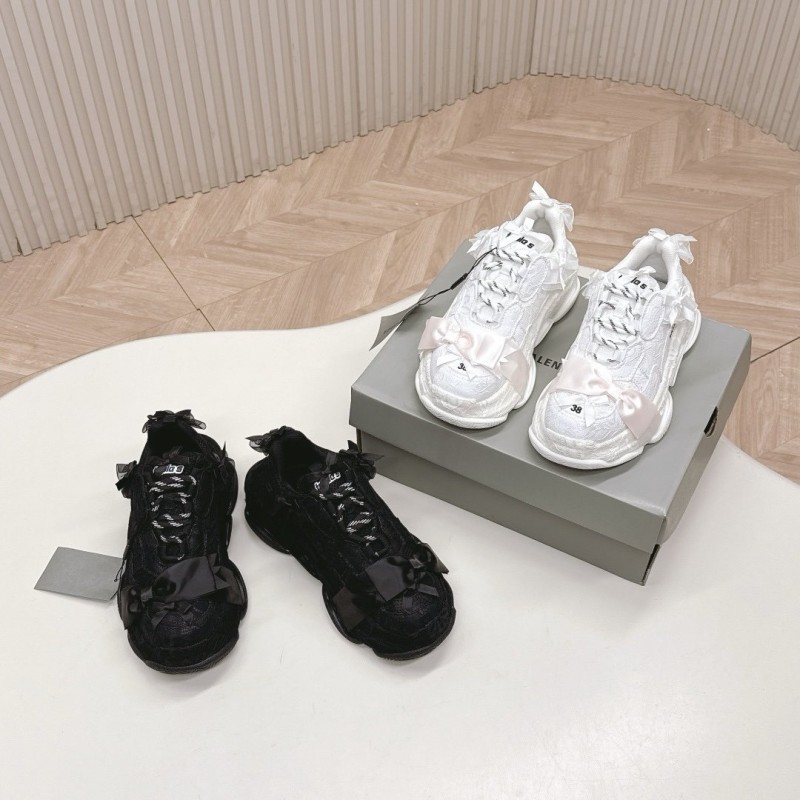 Balenciaga  Sneakers