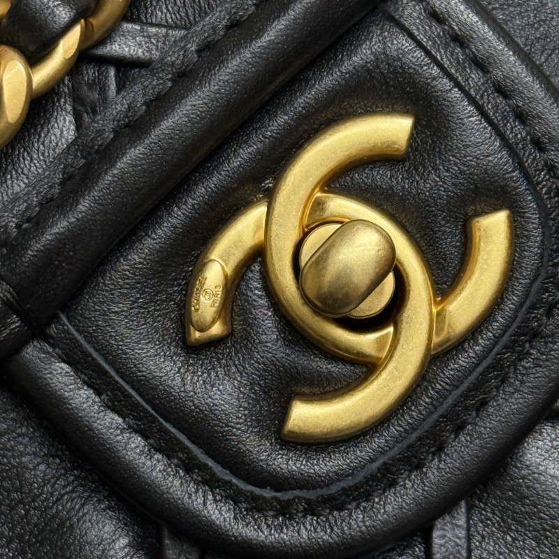Chanel 25S Handbag