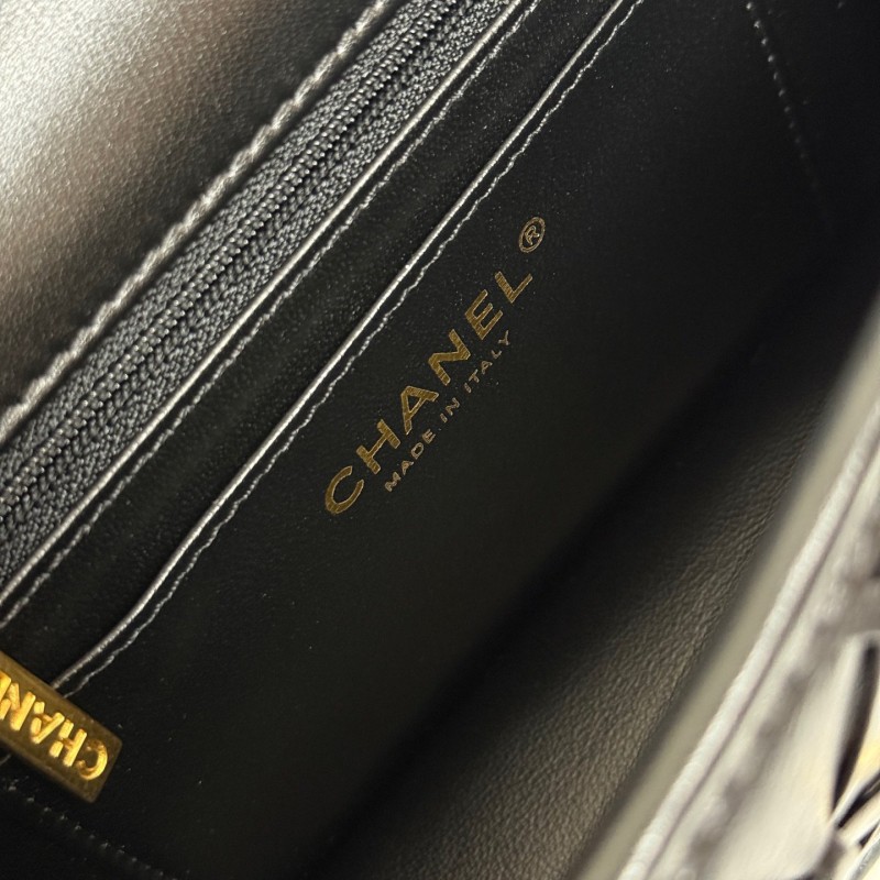 Chanel 25S Handbag