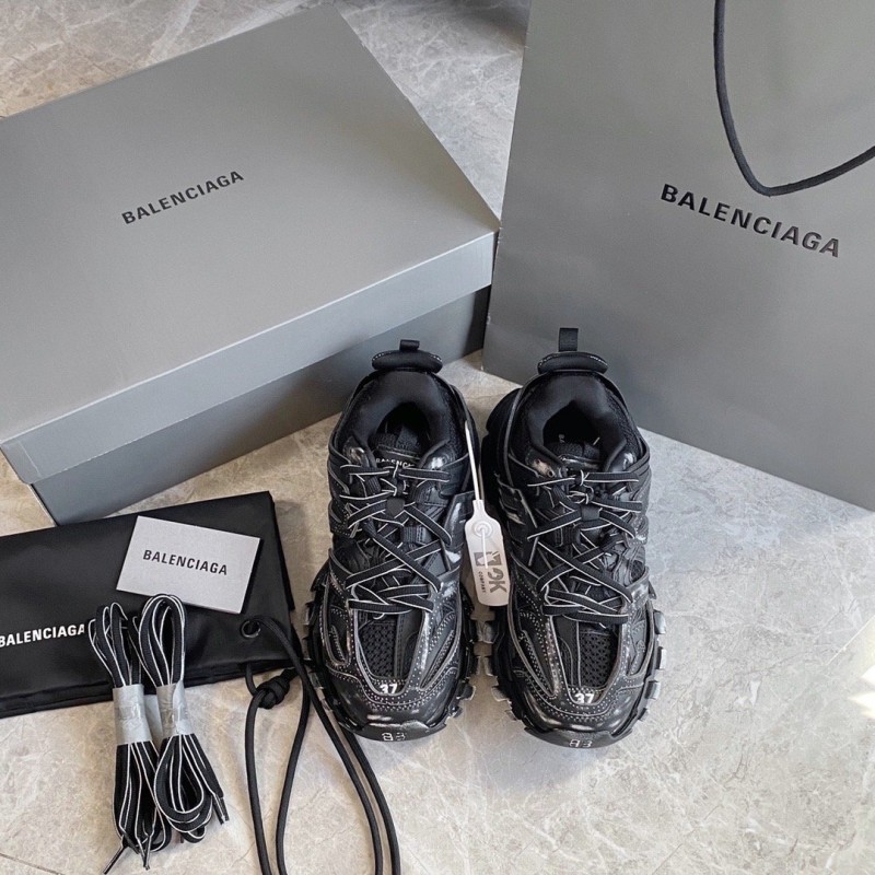 Balenciaga Unisex Women
