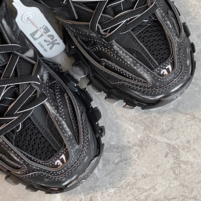 Balenciaga Unisex Women