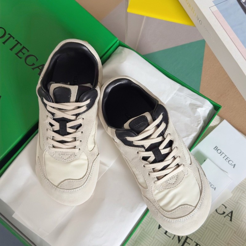 Bottega Veneta Unisex Sneakers 