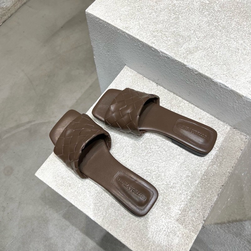 Bottega Veneta Flats 