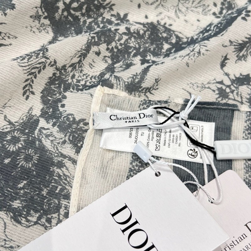 Dior Shawl
