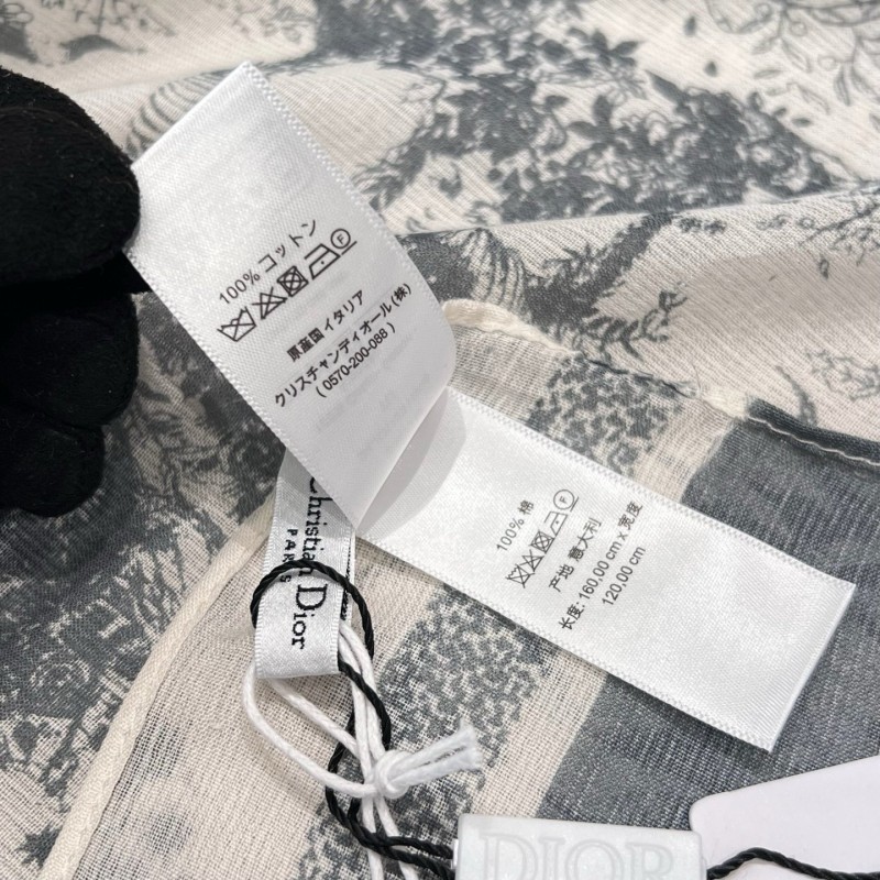 Dior Shawl