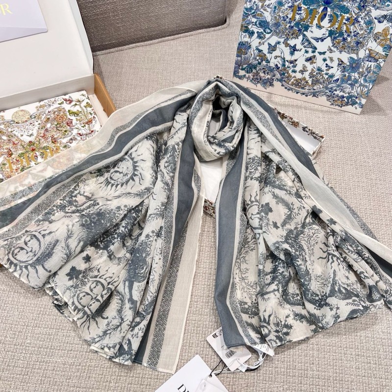 Dior Shawl