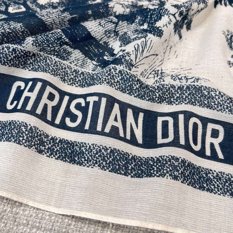 Dior Shawl