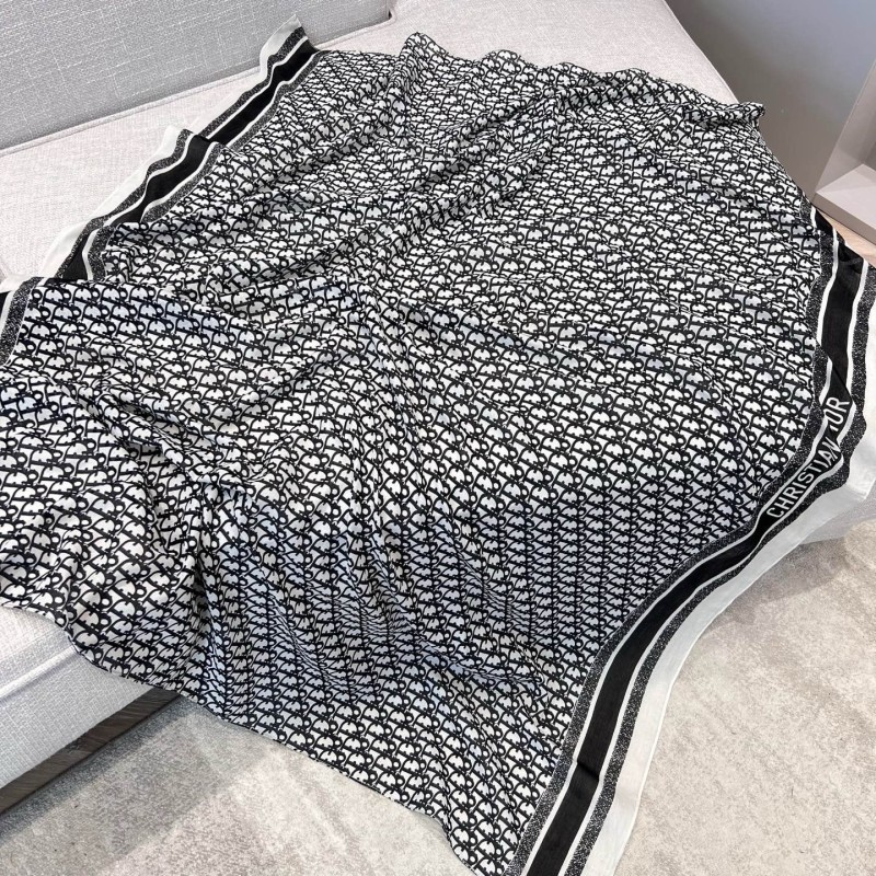 Dior Shawl