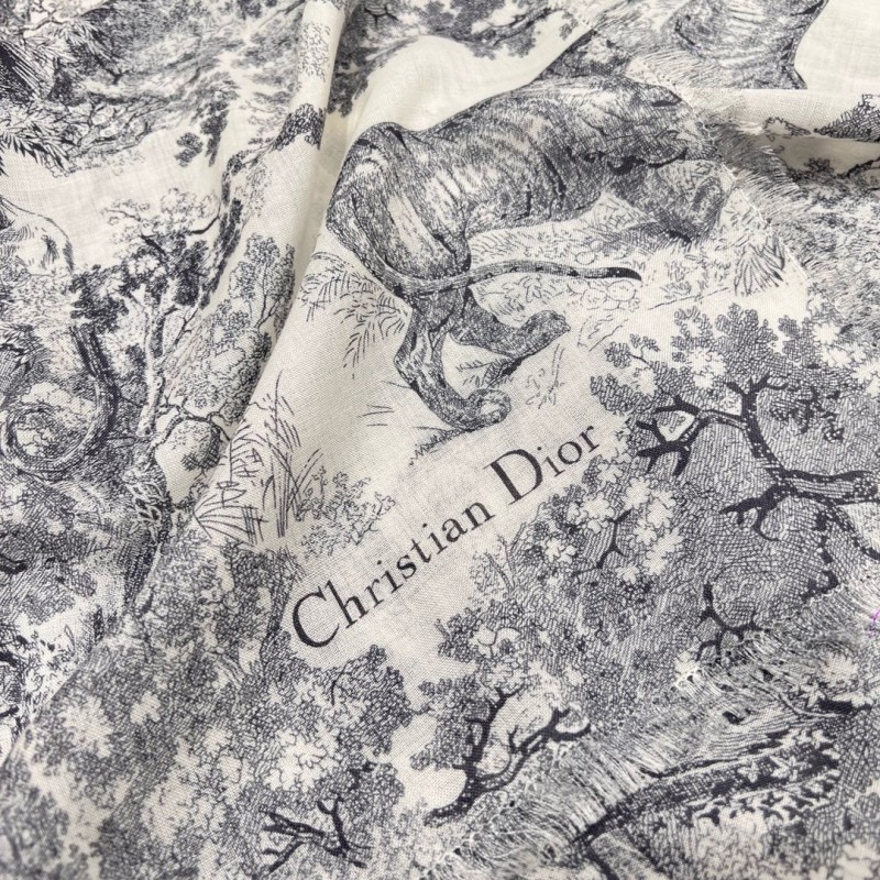 Dior Shawl
