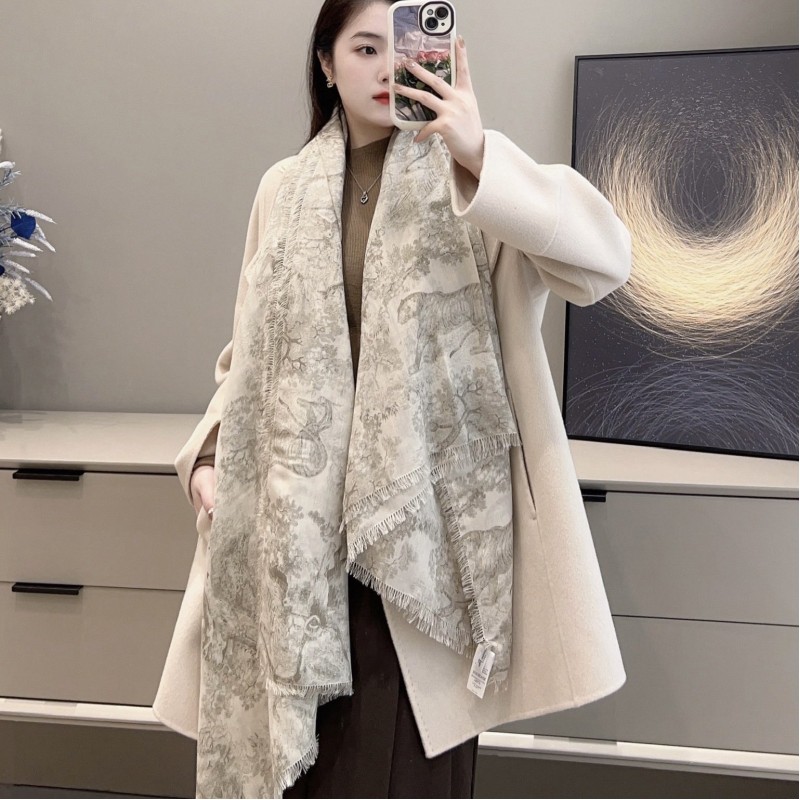 Dior Shawl