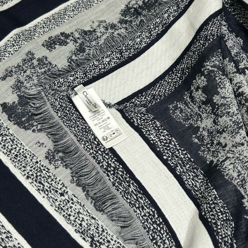 Dior Shawl