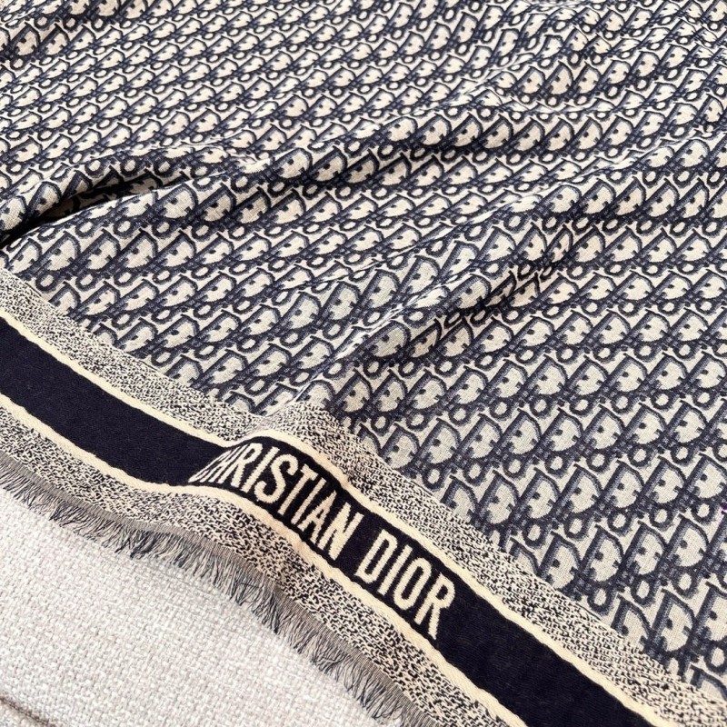 Dior Shawl